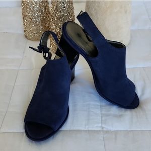 BANDOLINO SUEDE BOOTIES